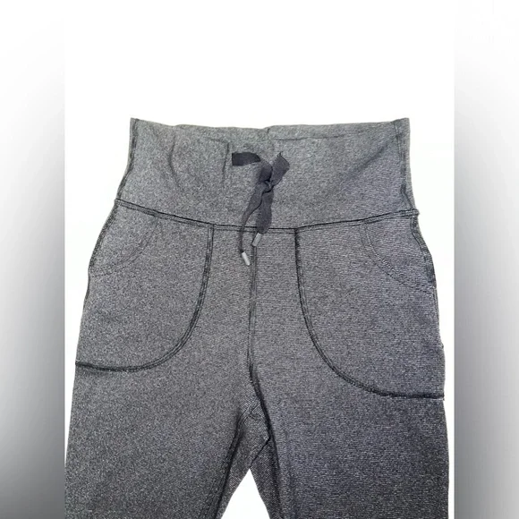 Lululemon Skinny Will Pants / Size 4 - Picture 9 of 12